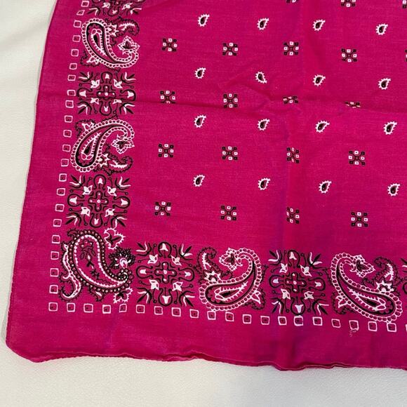 Pink Bandana Bundle - Set of 2 - Picture 3 of 5